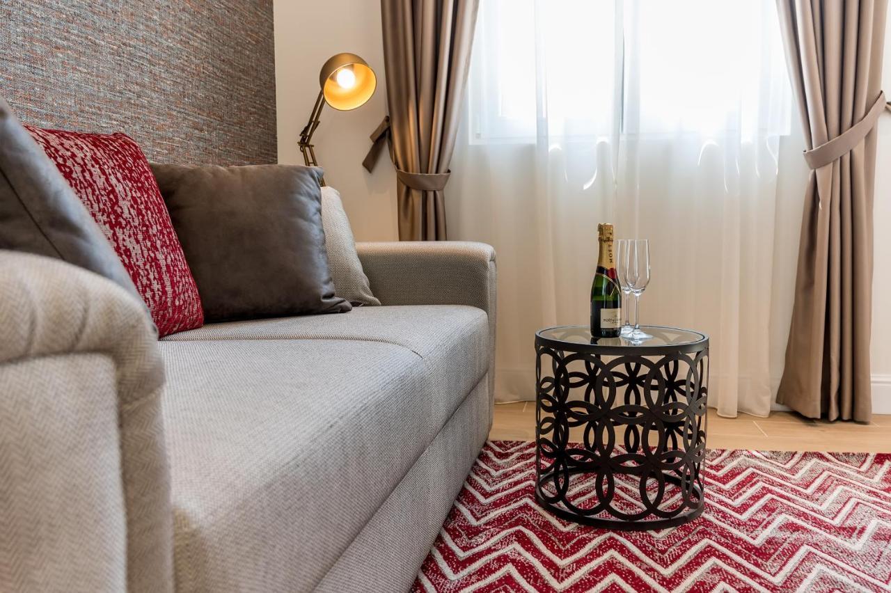 Buldero Boutique Hotel บุดวา ภายนอก รูปภาพ