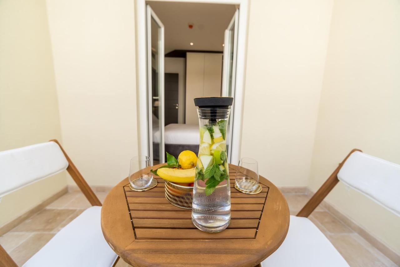 Buldero Boutique Hotel บุดวา ภายนอก รูปภาพ