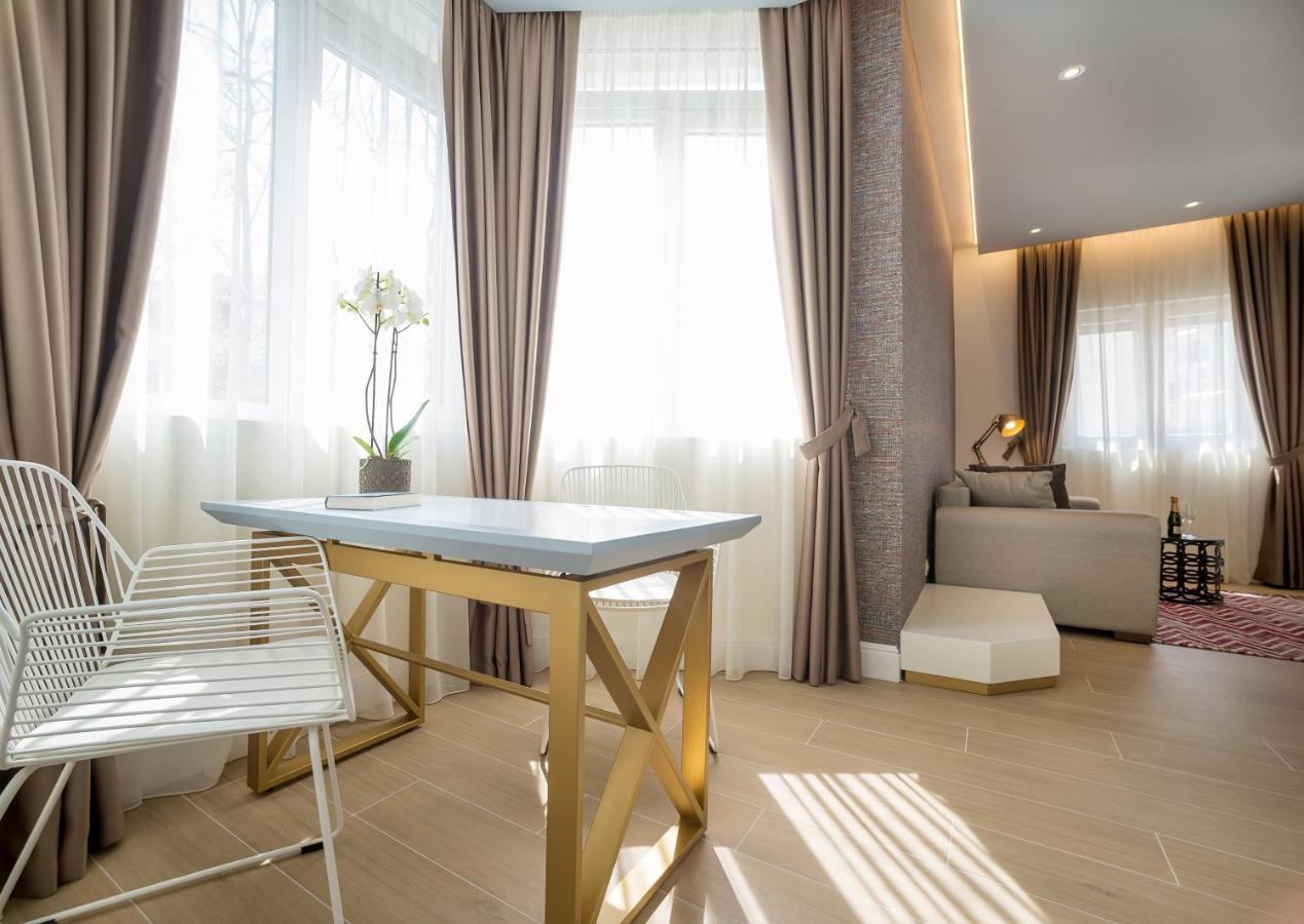 Buldero Boutique Hotel บุดวา ภายนอก รูปภาพ