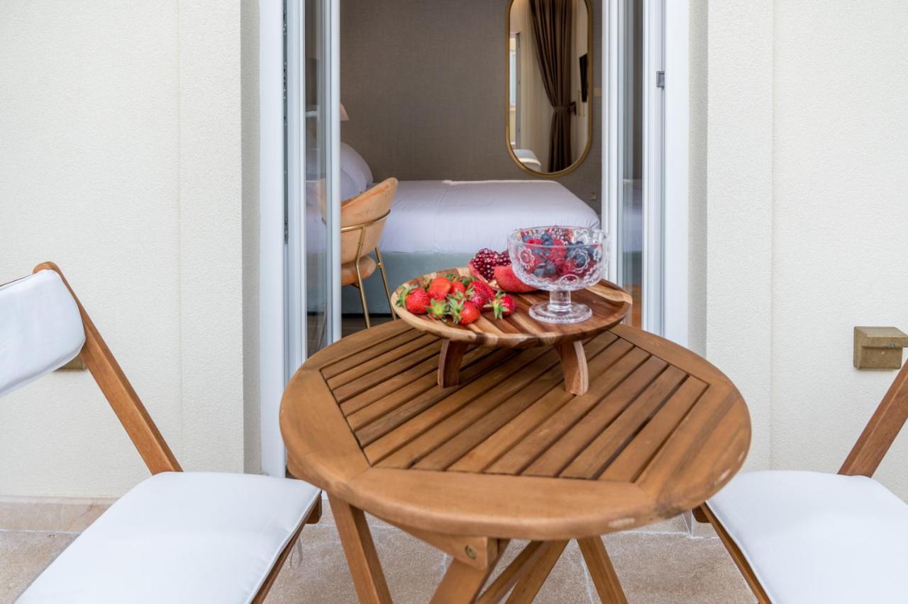 Buldero Boutique Hotel บุดวา ภายนอก รูปภาพ