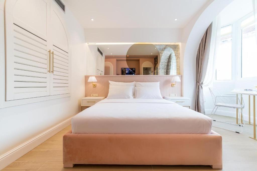 Buldero Boutique Hotel บุดวา ภายนอก รูปภาพ